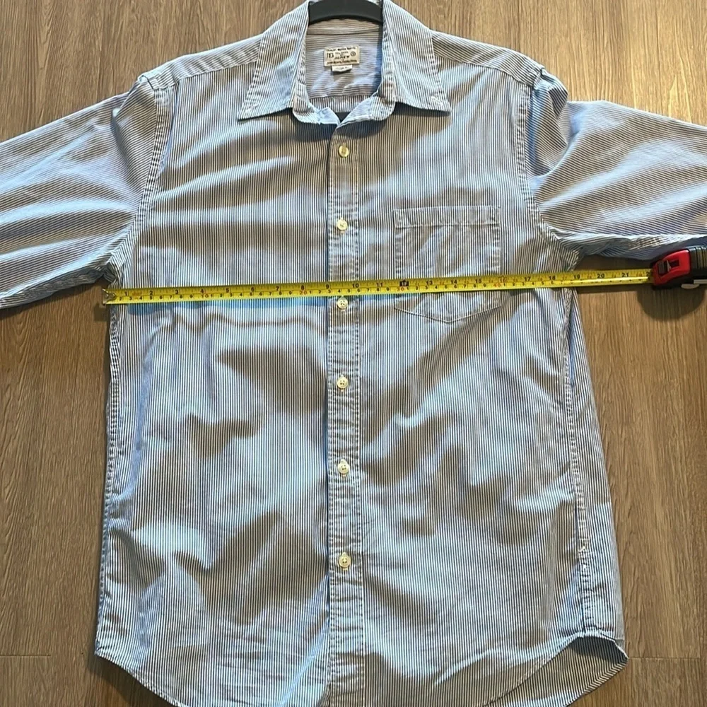 J. Crew Men Light Blue Pinstripe 100% Cotton Button Front Shirt Vintage Classic